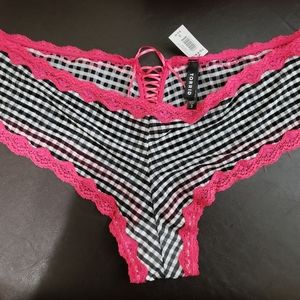 Torrid size 3 cheeky